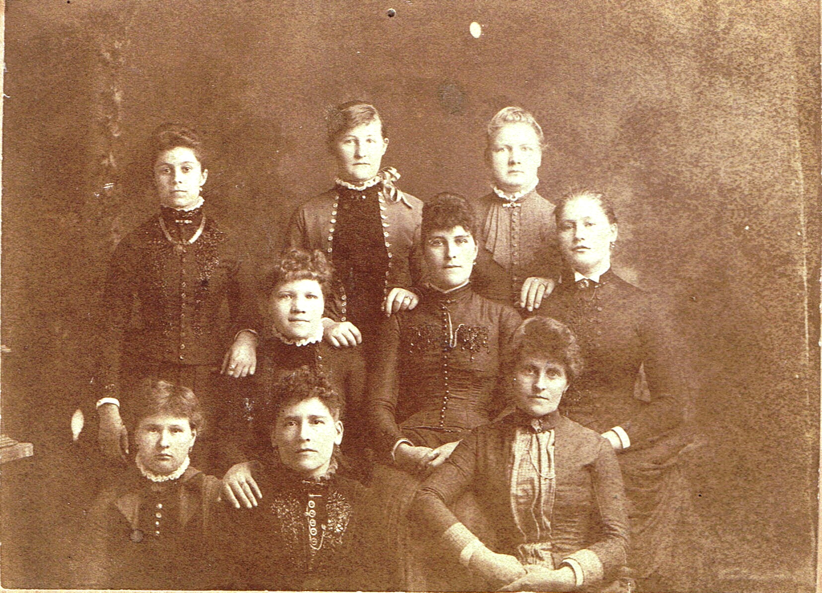 1887 Ladies Employed at the Douglas House