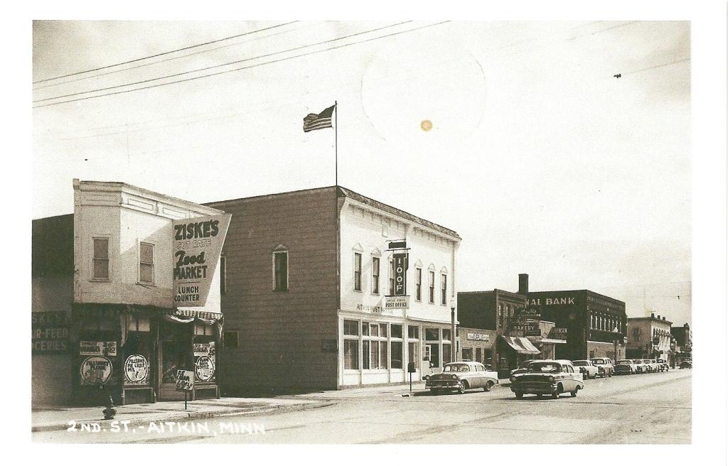 Second Street Looking East