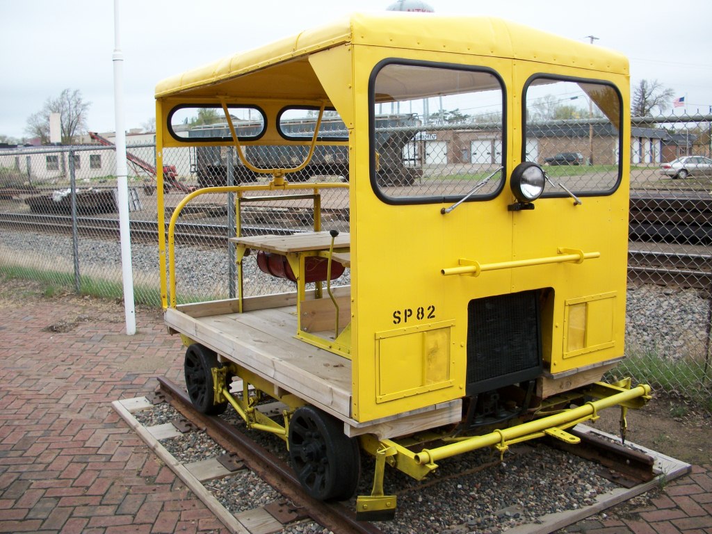 Large Crew Cab Speeder